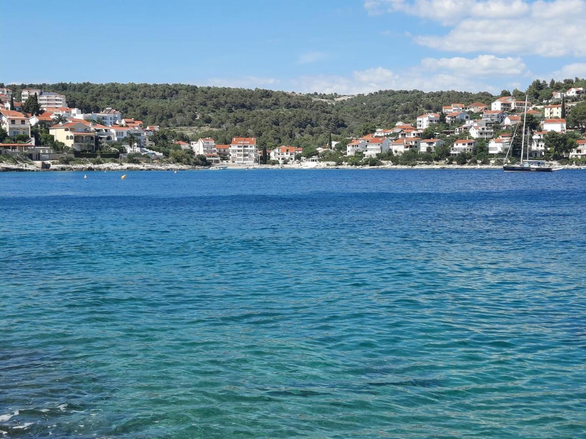 Apartment Ema Trogir Eksteriør bilde