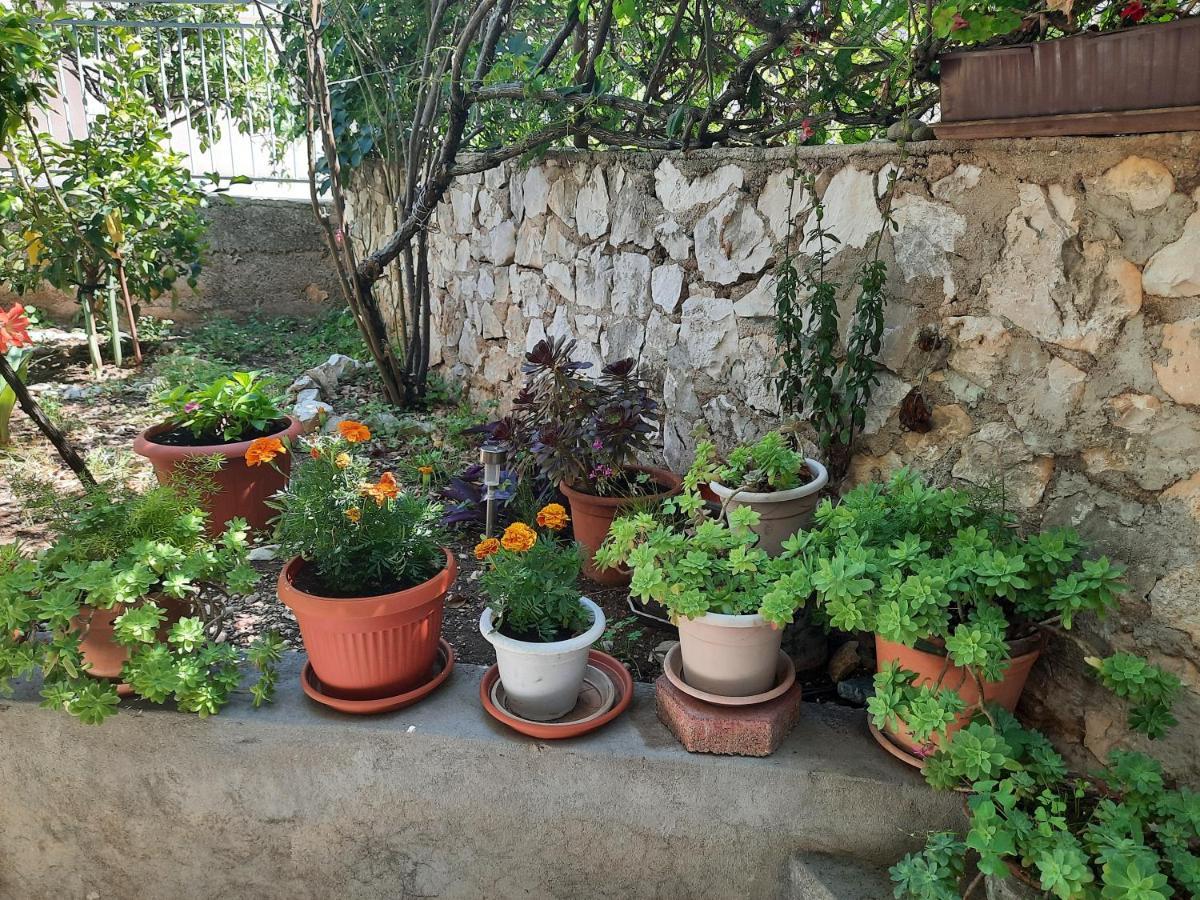 Apartment Ema Trogir Eksteriør bilde