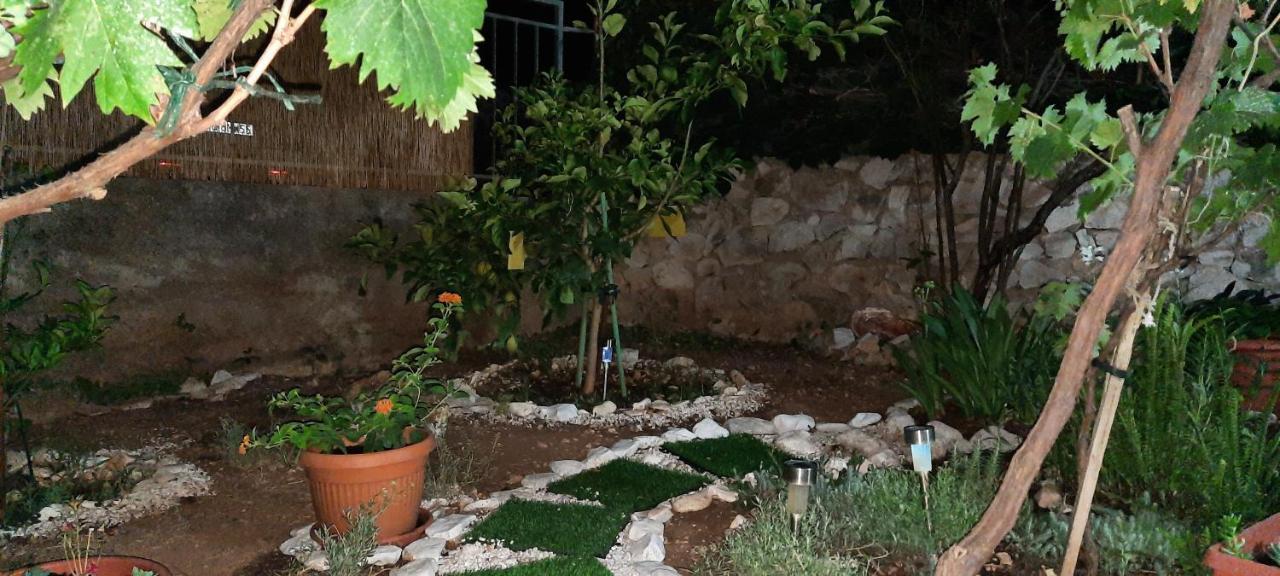 Apartment Ema Trogir Eksteriør bilde