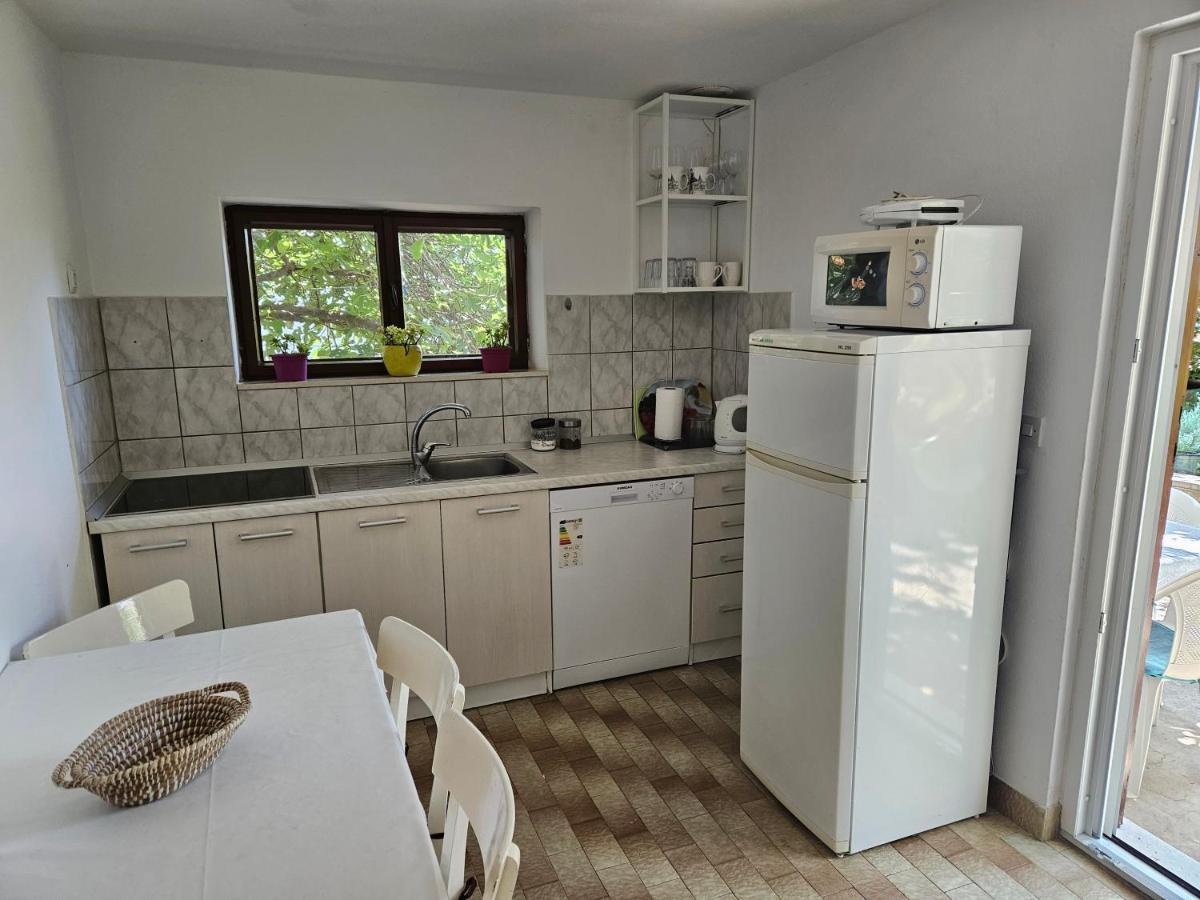 Apartment Ema Trogir Eksteriør bilde